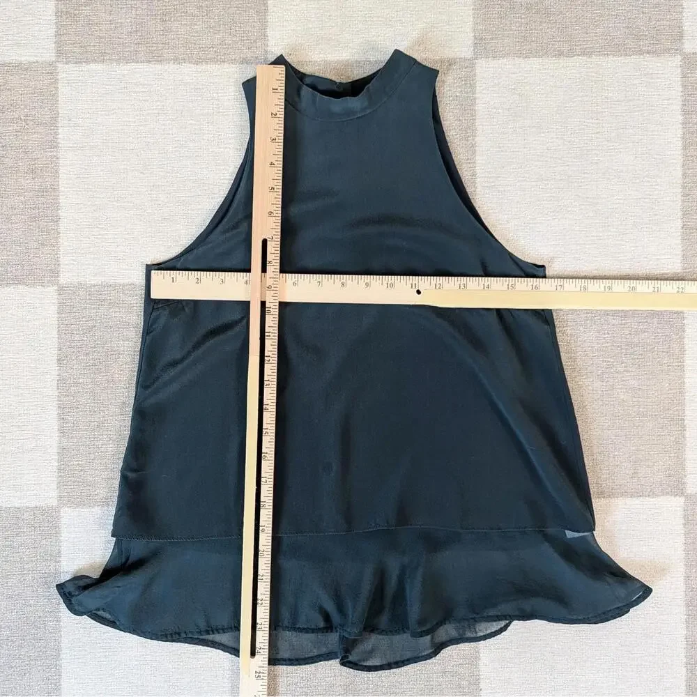 Elizabeth and James 100% silk cutaway halter flowy tank blouse